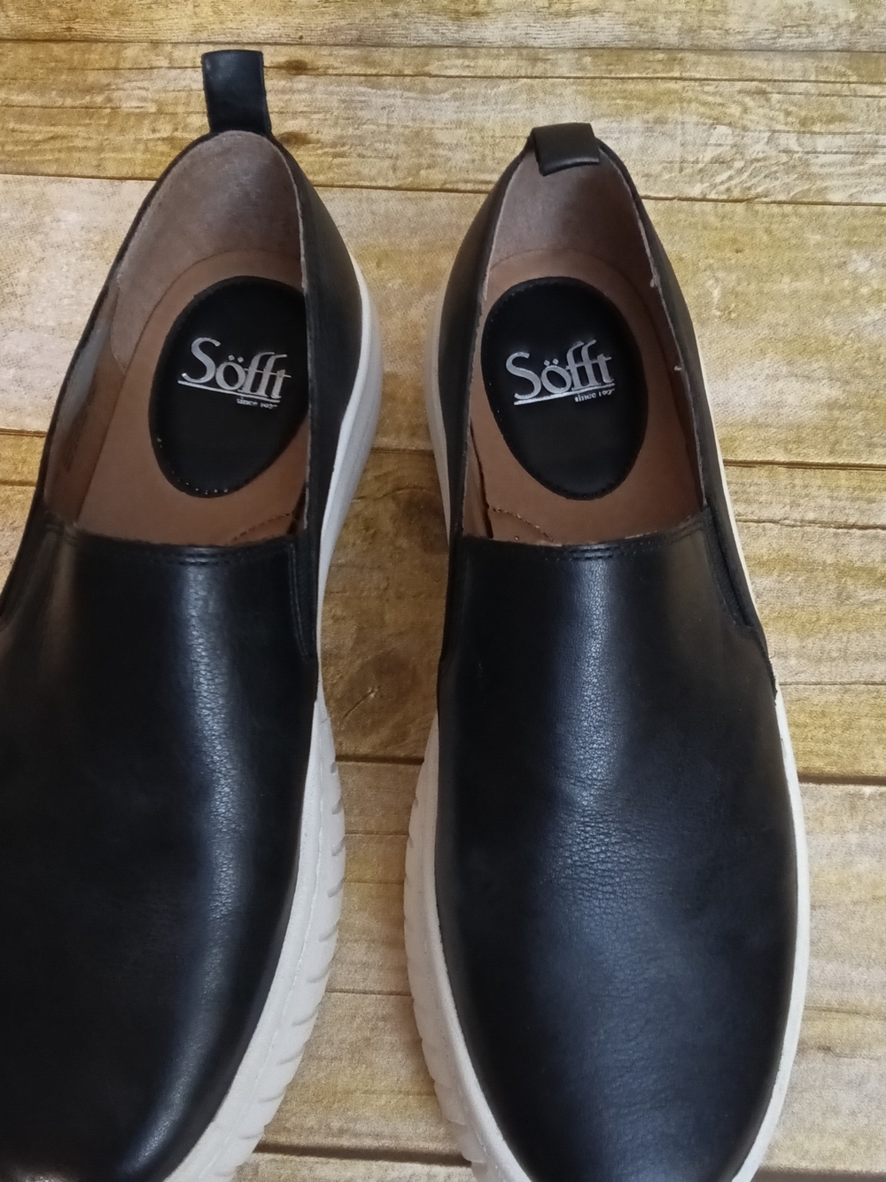 Söfft Black Leather Slip-On Women’s Platform Loafers with White Sole